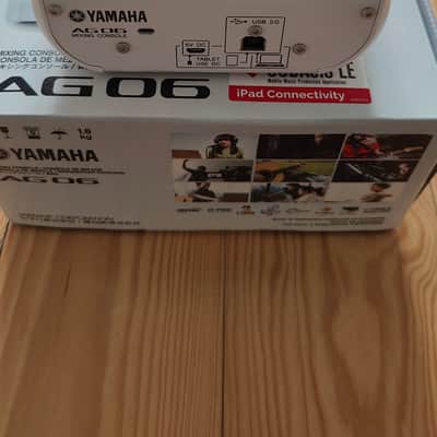 Yamaha AG06 2014 MK1 image 3