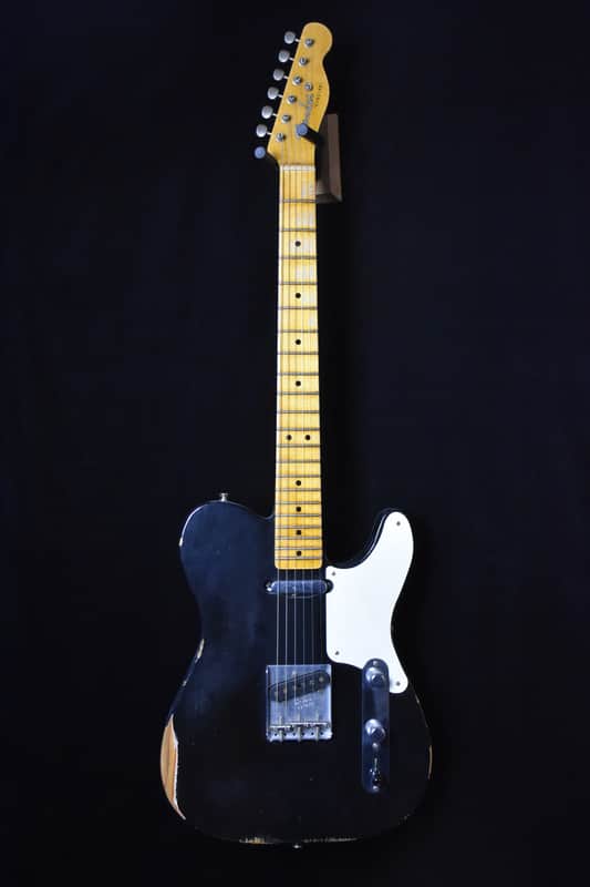 Fender Custom Shop 2019 Ltd Roasted Pine Double Esquire Relic, Aged Black with Tweed Custom Shop Hard Case