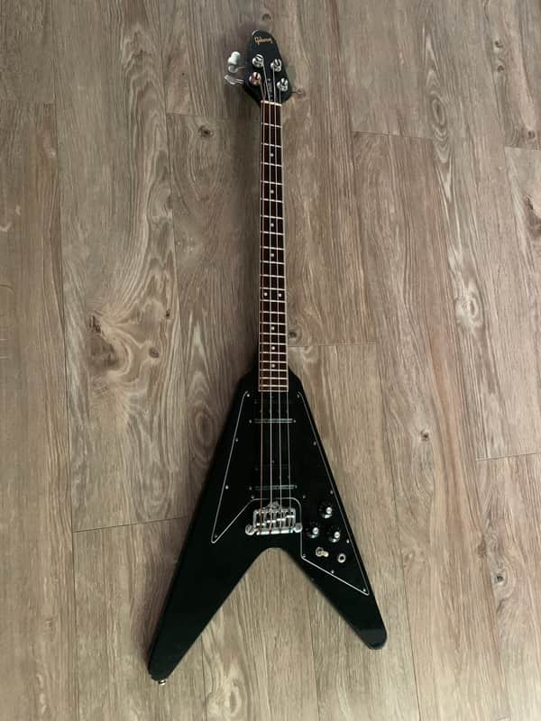Gibson V Bass 1981 Black first year image 1