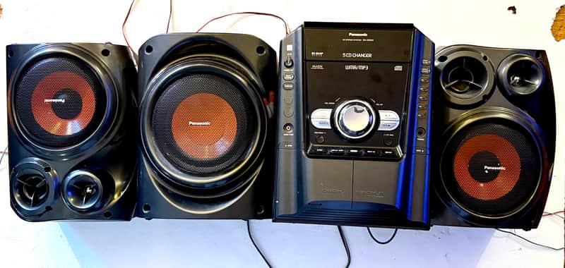Panasoic SA-AK 640 Mid 90’s - Black plastic image 1