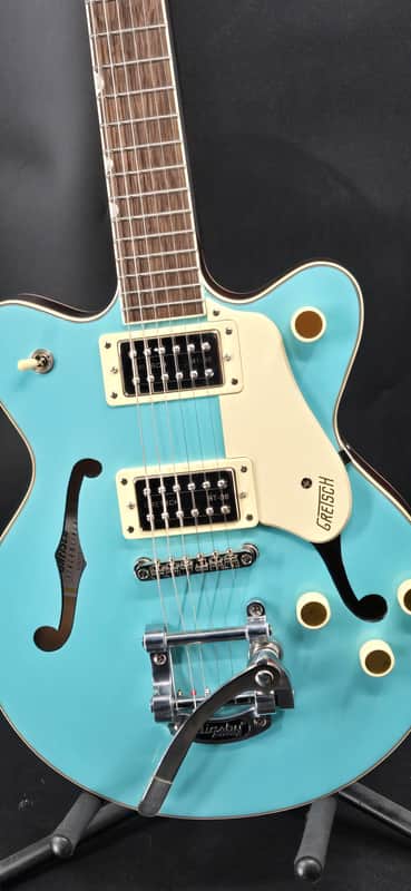 Gretsch G2655T Streamliner with Bigsby Tropico with hard case image 1