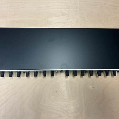 dbx 266xs Dual-Channel Compressor / Gate 2010s - Silver image 4