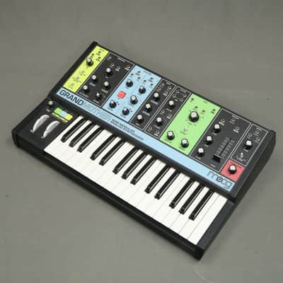 MOOG Grandmother [05775] (08/13) image 1