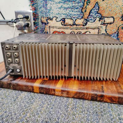 Peavey M-2600 Mark V Series Stereo Power Amplifier 1990s image 4