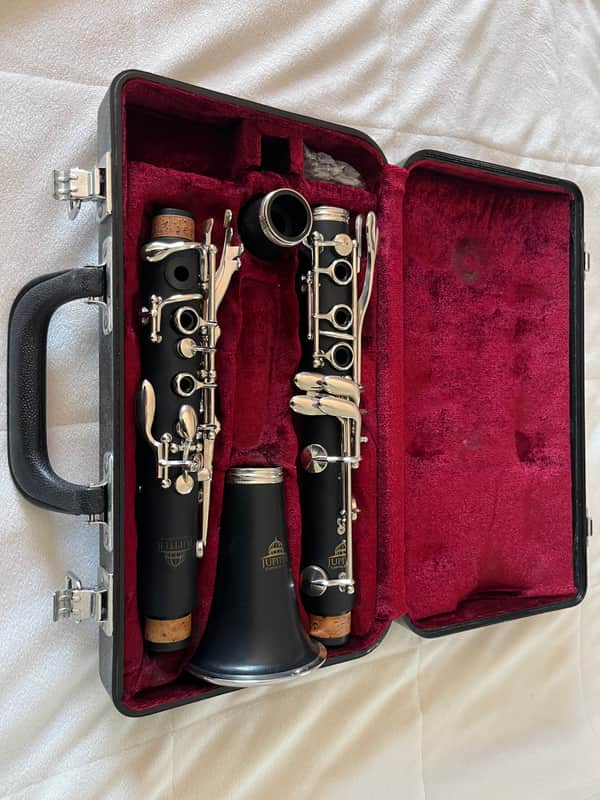 Jupiter Capital Edition CEC-635 ABS Resin Bb Soprano Intermediate Model Clarinet with Mouthpiece and Case image 1