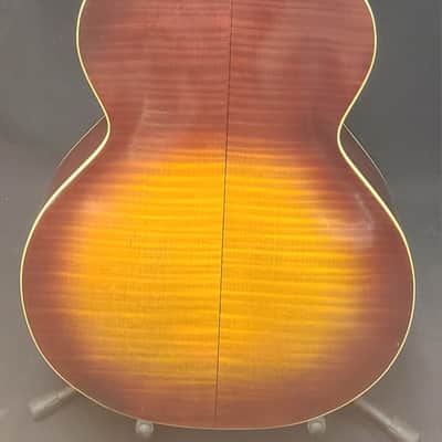 Silvertone Crest 1960s - Tobacco brown sunburst image 8