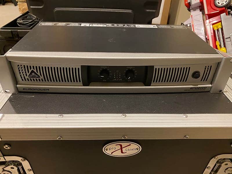 Behringer Europower EPQ2000 2000-Watt Stereo Power Amp image 1