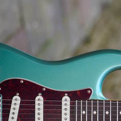 Fender American Professional Classic Stratocaster® - Faded Sherwood Green Metallic image 4