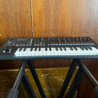 Roland JD-Xi Analog/Digital Synthesizer with Vocoder w/ power supply image 5