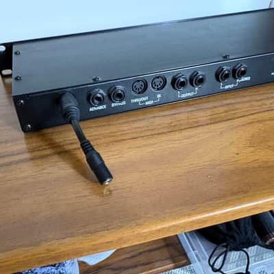 Alesis QuadraVerb 20k Bandwidth Simultaneous Digital Effects Processor 1990s - Black image 4