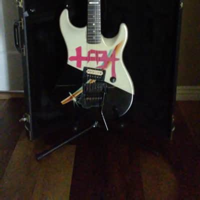Kramer Baretta 1988 Samauri Sword Graphic 1 image 13