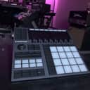 Native Instruments Maschine Plus