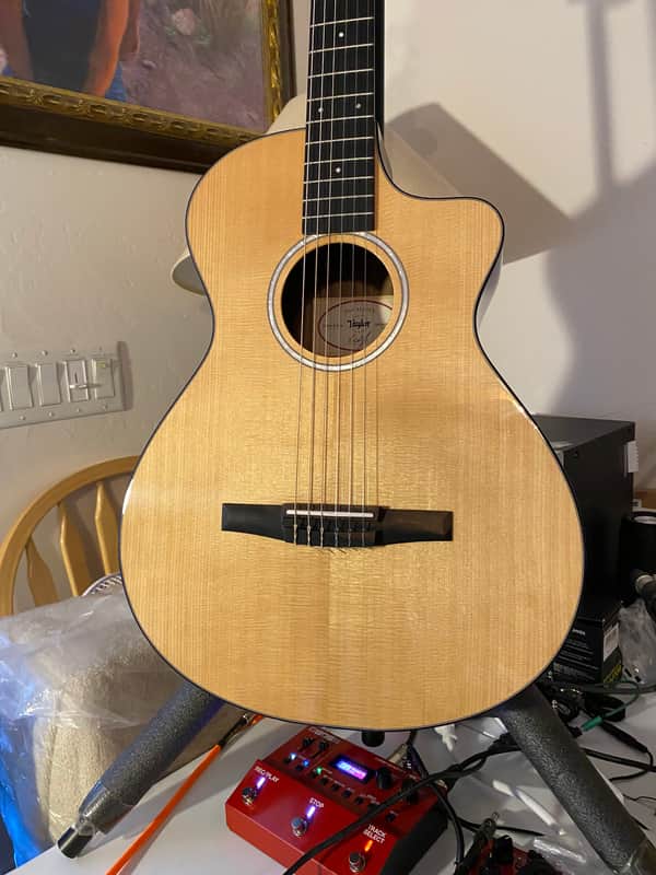 Taylor Taylor 212CE-N Plus 2025 - gloss image 1
