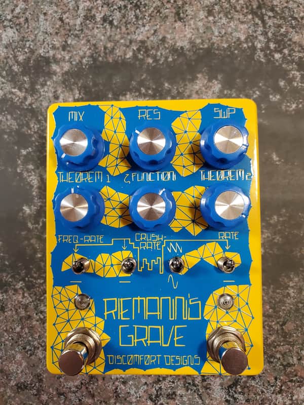 Discomfort Designs Riemans grave - Yellow and blue image 1