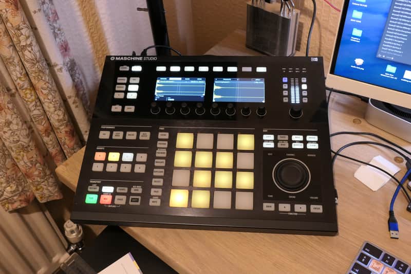 Native Instruments Maschine Studio | Reverb UK