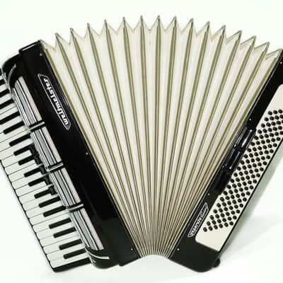 Weltmeister Seperato Standard Accordion 120 Bass, made in Germany, New Straps and Soft Bag for Gift, 2435, Piano Accordian for Adults, Rich and Powerful sound! image 3