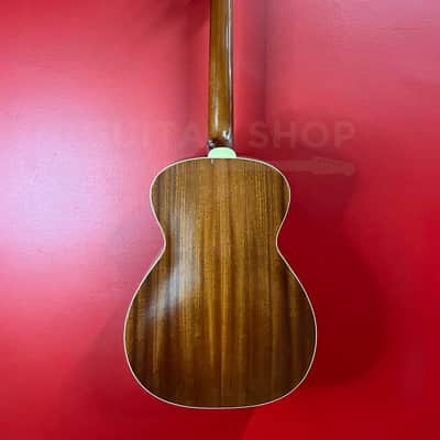 Guild M-240E Natural image 2