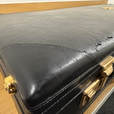 Yamaha Tenor Sax Case. (Fits YTS-62, YTS-475, YTS-480, and YTS-875) image 2