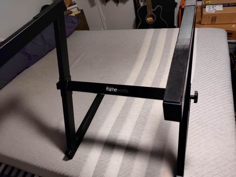 Gator Frameworks Z-Style Keyboard and Mixer Stand with Fixed 27" Height (GFWKEYZ0500) image 1