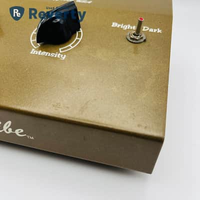 Fulltone Deja Vibe Gold top Edition Limited to 10 Guitar Effect Pedal Used image 5