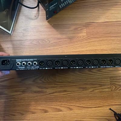 Behringer Ultralink Pro MX882 8-Channel Mixer / Splitter 2010s - Black / Silver image 4