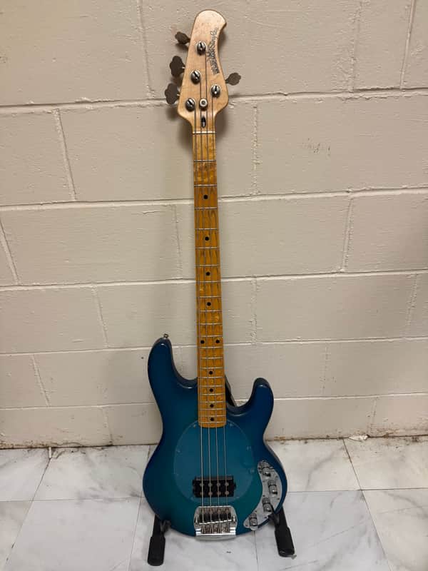 Ernie Ball Music Man Sting Ray