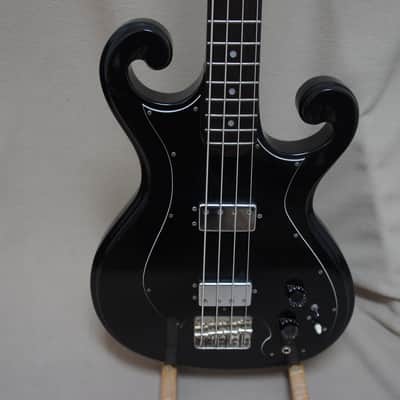 Epiphone Scroll Bass 1979  W/HSC RARE image 3