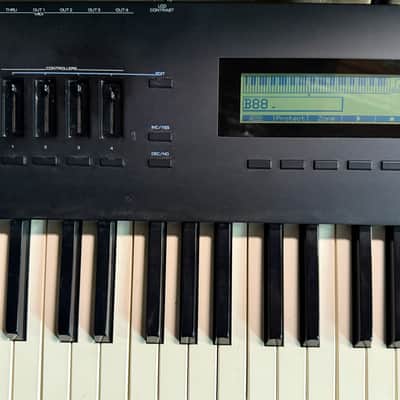 Roland A-80 88-Key MIDI Keyboard Controller 1989 - 1995 - Black image 3