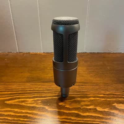 Audio-Technica AT3035 Large Diaphragm Cardioid Condenser Microphone 2010s - Silver image 4