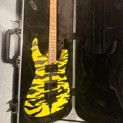 Charvel Satchel signature yellow bengal tiger pro-mod - Neon yellow bengal tiger image 9