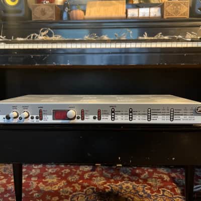 Peavey Dual DeltaFex Multi-Effects Processor 2010s - Silver image 3