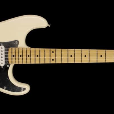 Fender Nile Rodgers Hitmaker Stratocaster 2022 - Olympic white nitro image 5