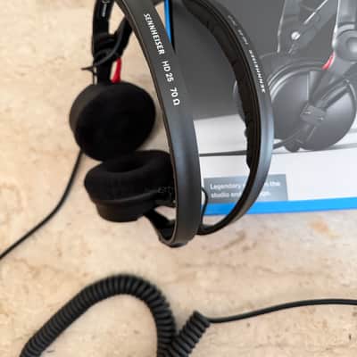 Sennheiser HD 25 Plus (DJ Headphones) image 3