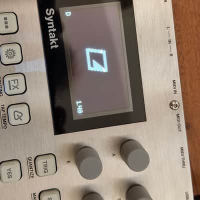 Elektron Syntakt Synthesizer - E25 Remix Edition + Travelbag image 4