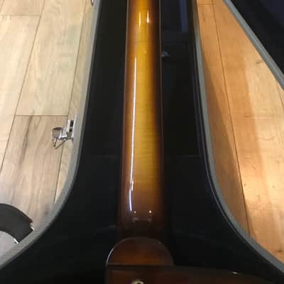 Hofner Chancellor 2007 Violin Burst image 7