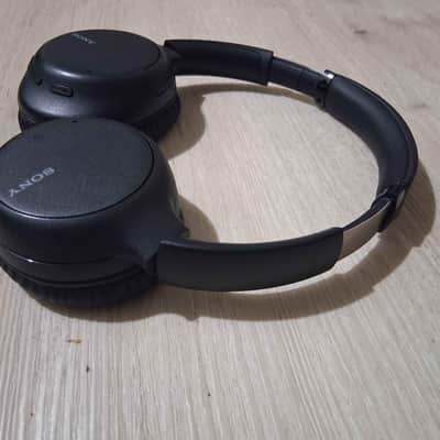 Sony WH-CH710N Wireless Noise-Canceling Over-Ear Headphones (Black) image 6