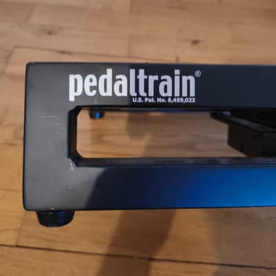 Pedaltrain Classic JR Pedalboard w/ Deluxe Soft Case & Truetone 1 SPOT Pro CS7 Power Supply image 2