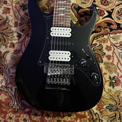 Ibanez Universe Universe UV7BK UV7PWH 1990 - Black Body - White Neck image 1