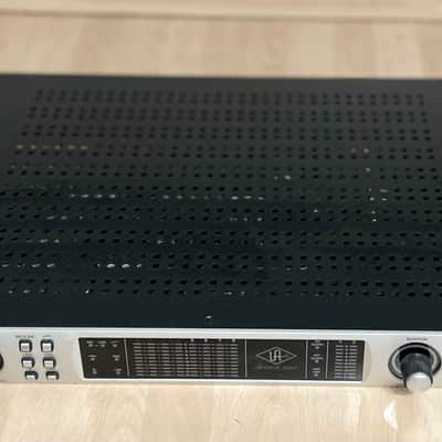 Universal Audio UA Apollo 8 QUAD with thunderbolt card installed "mid-2019" - Light Grey image 6