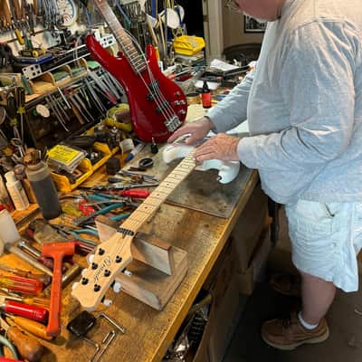 Grande Custom Guitars Grande Custom Guitar: Signed and Setup by Eddie Van Halen's luthier Paul 'Unk' Unkert 2024 - Satin White image 2