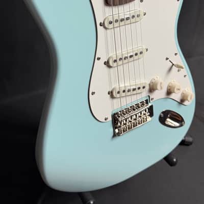 Squier FSR Classic Vibe 70's Stratocaster Electric Guitar Sonic Blue Finish (037) image 5