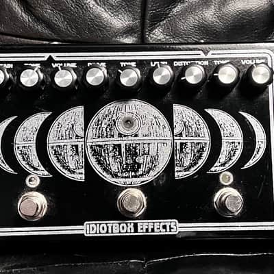IdiotBox Effects That’s No Moon (Big Muff, Tube Screamer, Rat) - Black image 1