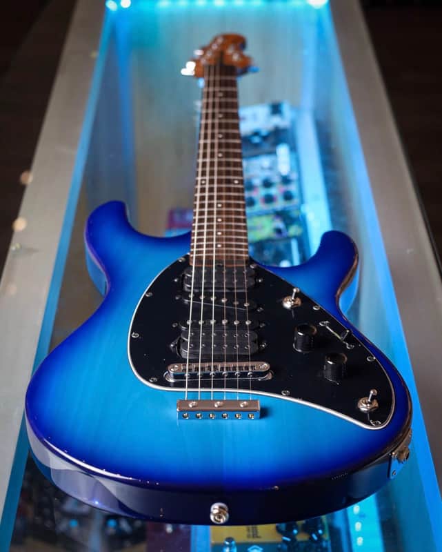Ernie Ball Music Man Steve Morse Signature HT 1987 - Present - Various image 1