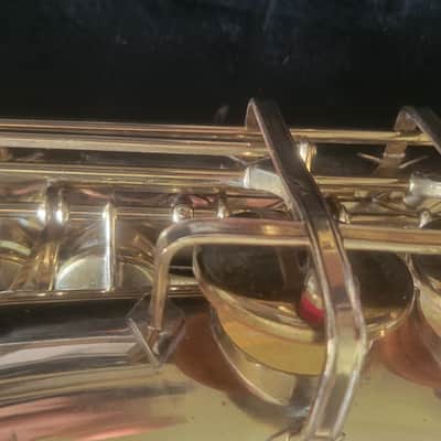 Buescher Alto 140 1950s - Lacquer image 6