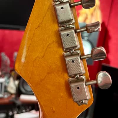 Fender American Vintage '62 Stratocaster 1985 - 1989 - Candy Apple Red image 5