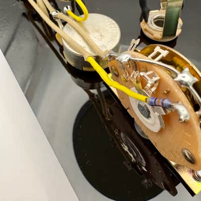 Reverse Control Plate Fender Telecaster (HS) 3-way wiring harness upgrade-Humbucker neck single coil bridge with 0.022uF Bumblebee capacitor with treble bleed circuit image 3