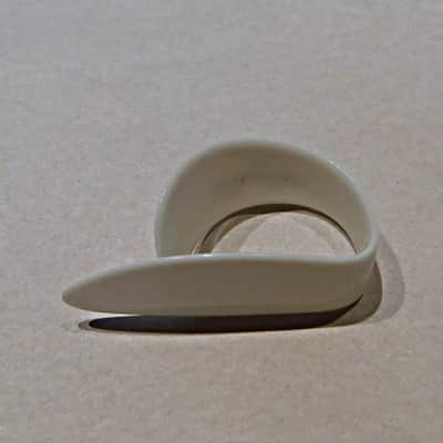 Dunlop 9004R White THUMB PICKS 6 Picks Extra Large White image 4