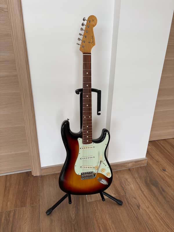 Fender Japan Stratocaster Reissue ST62-76 image 1