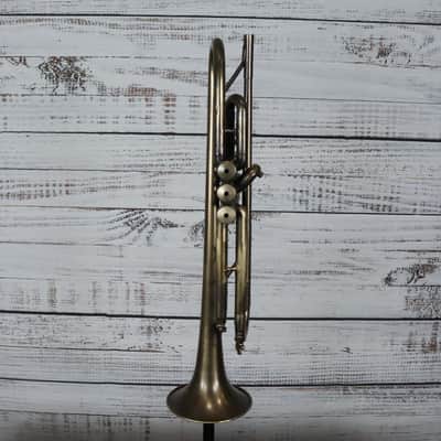 *USED* King Cleveland 600 Trumpet image 4