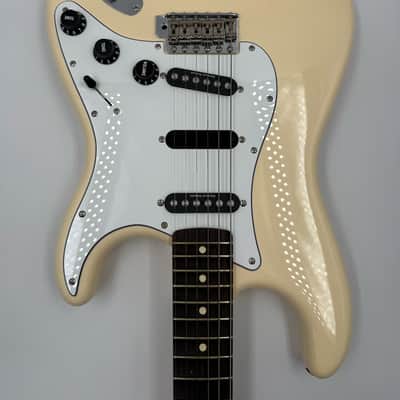 Fender Ritchie Blackmore Artist Series Signature Stratocaster - Olympic White image 3
